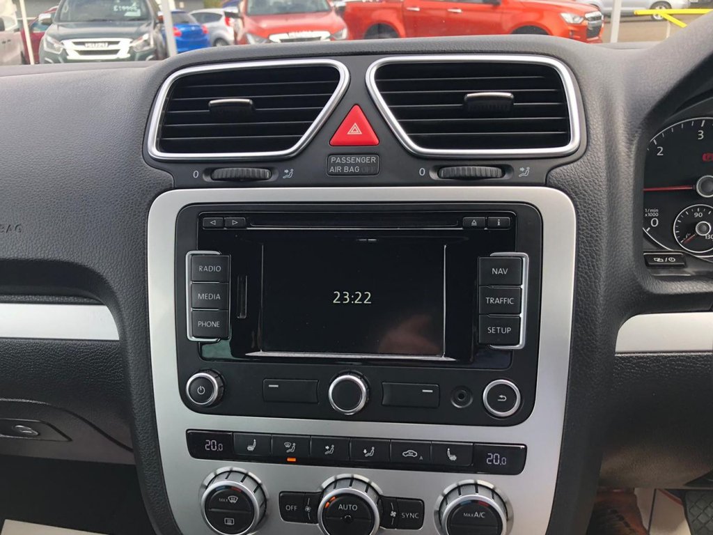 Used Volkswagen Scirocco 2014 for sale - 76654869: Photo 35