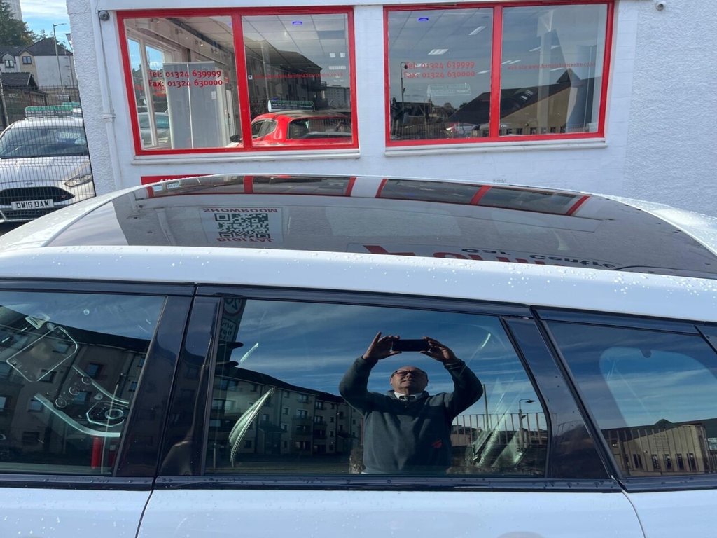 Used Land Rover Range Rover Evoque 2011 for sale - 77668817: Photo 9