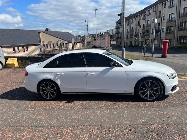 Used Audi A4 2015 for sale - 72084563: Photo 5