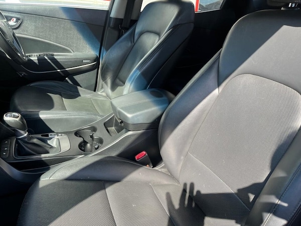 Used Hyundai Santa Fe 2015 for sale - 74806911: Photo 12
