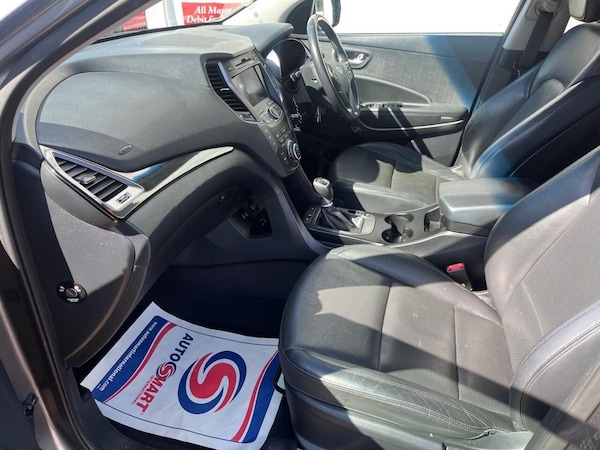 Used Hyundai Santa Fe 2015 for sale - 74806911: Photo 15