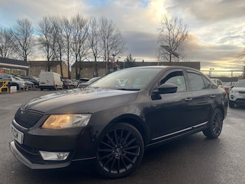 Used Skoda Octavia 2015 for sale - 77383744: Photo