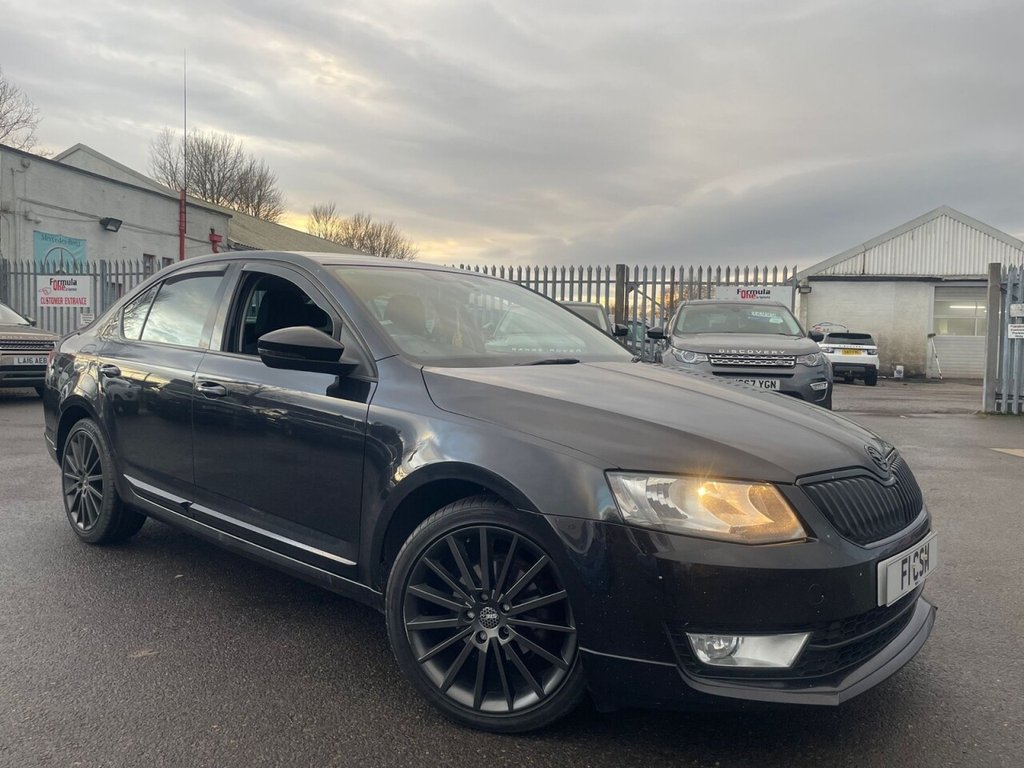 Used Skoda Octavia 2015 for sale - 77383744: Photo 2