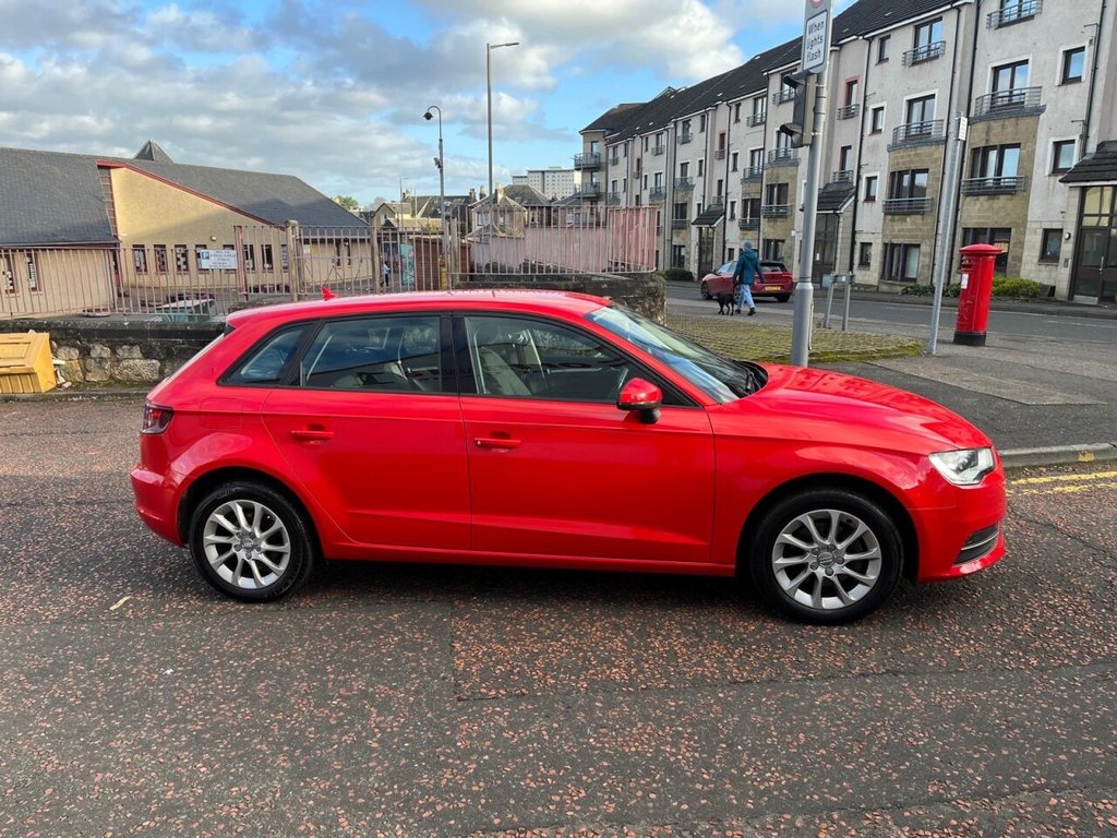 Used Audi A3 2014 for sale - 76632037: Photo 5