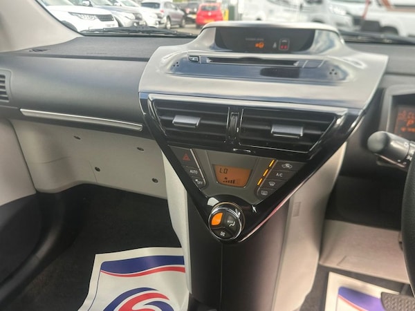 Used Toyota IQ 2012 for sale - 68595978: Photo 19