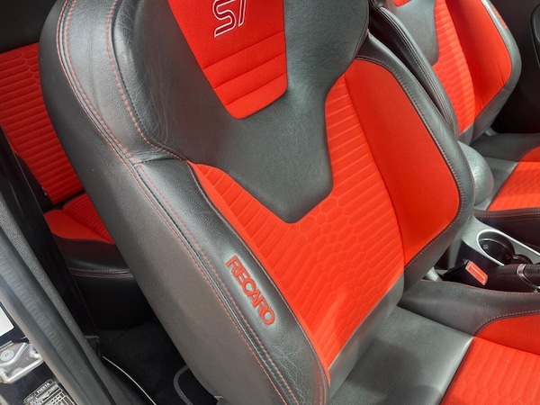 Used Ford Fiesta 2017 for sale - 74807070: Photo 13