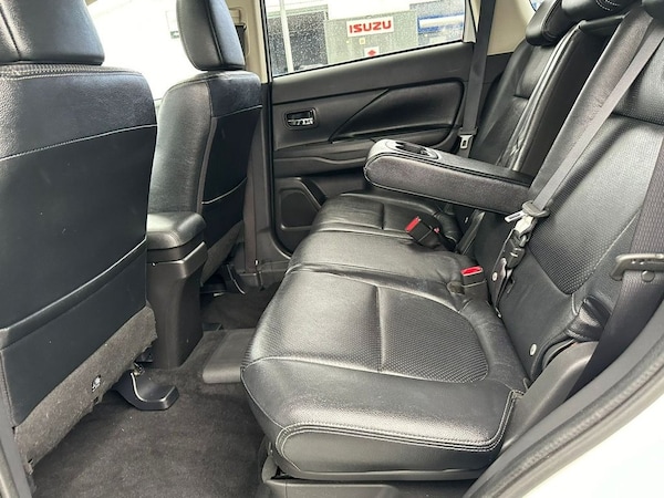 Used Mitsubishi Outlander 2014 for sale - 73572081: Photo 29