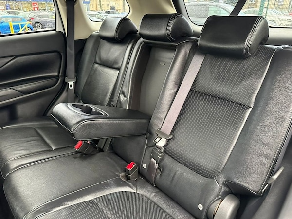 Used Mitsubishi Outlander 2014 for sale - 73572081: Photo 31