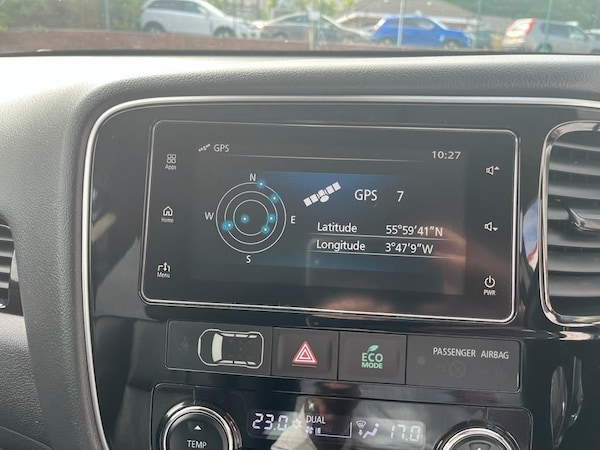 Used Mitsubishi Outlander 2018 for sale - 68356909: Photo 11