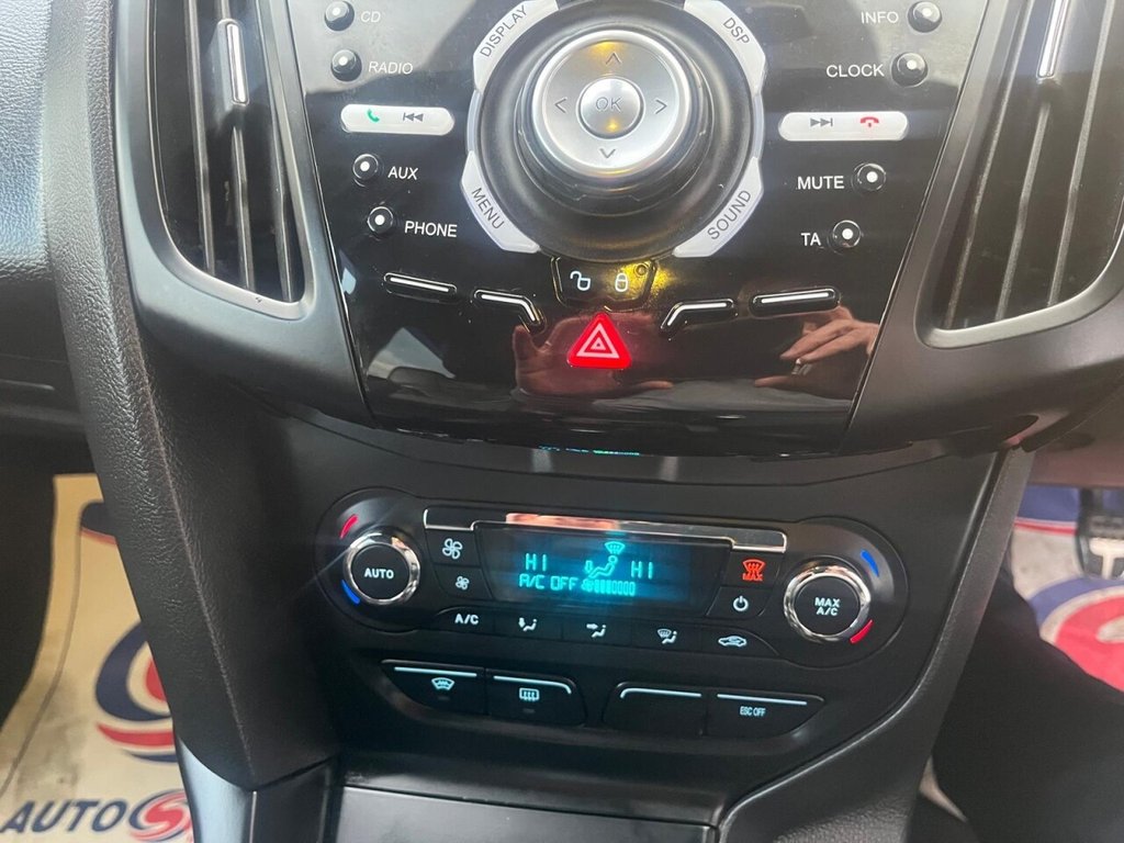 Used Ford Focus 2012 for sale - 76481886: Photo 16