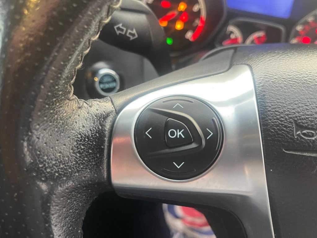 Used Ford Focus 2012 for sale - 76481886: Photo 21