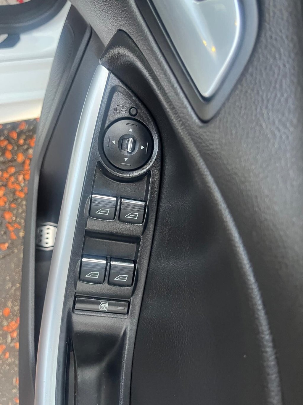 Used Ford Focus 2012 for sale - 76481886: Photo 24