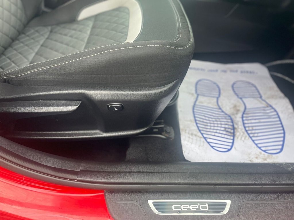 Used Kia Ceed 2017 for sale - 77463519: Photo 14