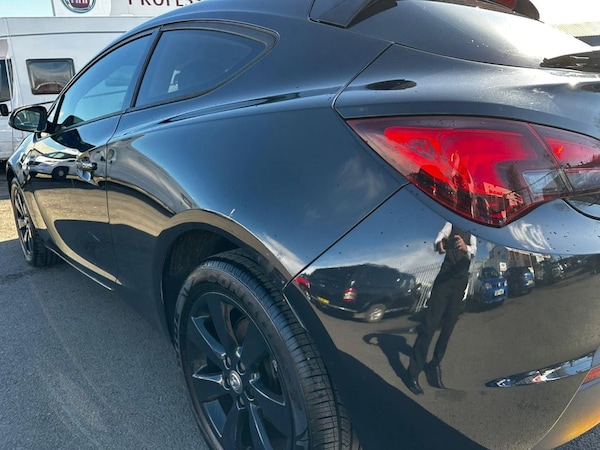 Used Vauxhall Astra GTC 2015 for sale - 63188744: Photo 10