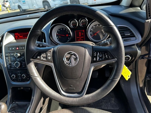 Used Vauxhall Astra GTC 2015 for sale - 63188744: Photo 16
