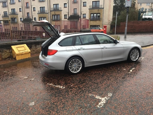Used BMW 3 Series 2013 for sale - 69944655: Photo 10