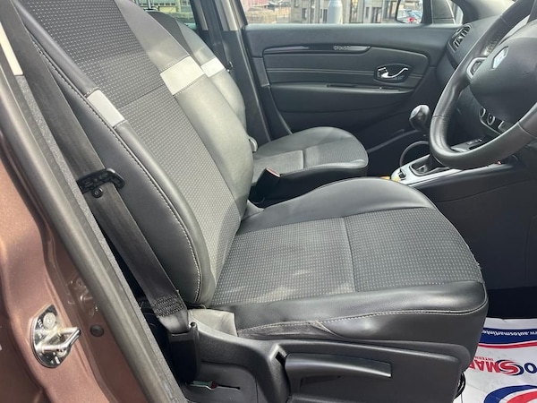 Used Renault Grand Scenic 2012 for sale - 68955744: Photo 12