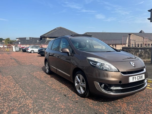 Used Renault Grand Scenic 2012 for sale - 68955744: Photo 26