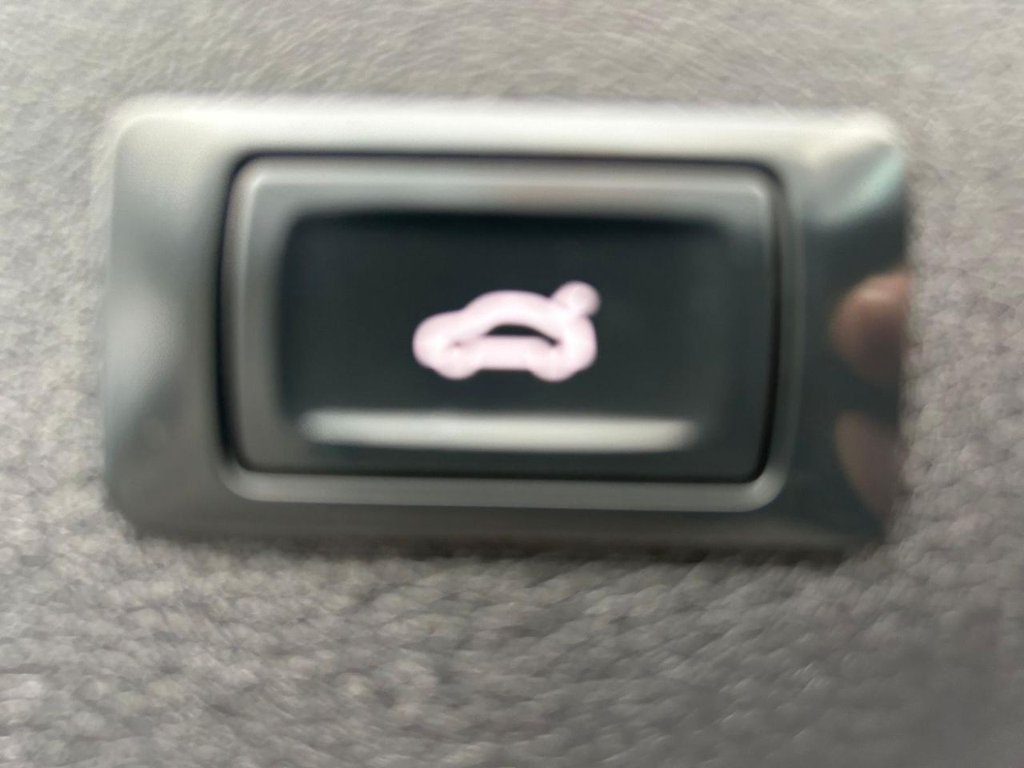 Used Audi Q3 2017 for sale - 77668775: Photo 11