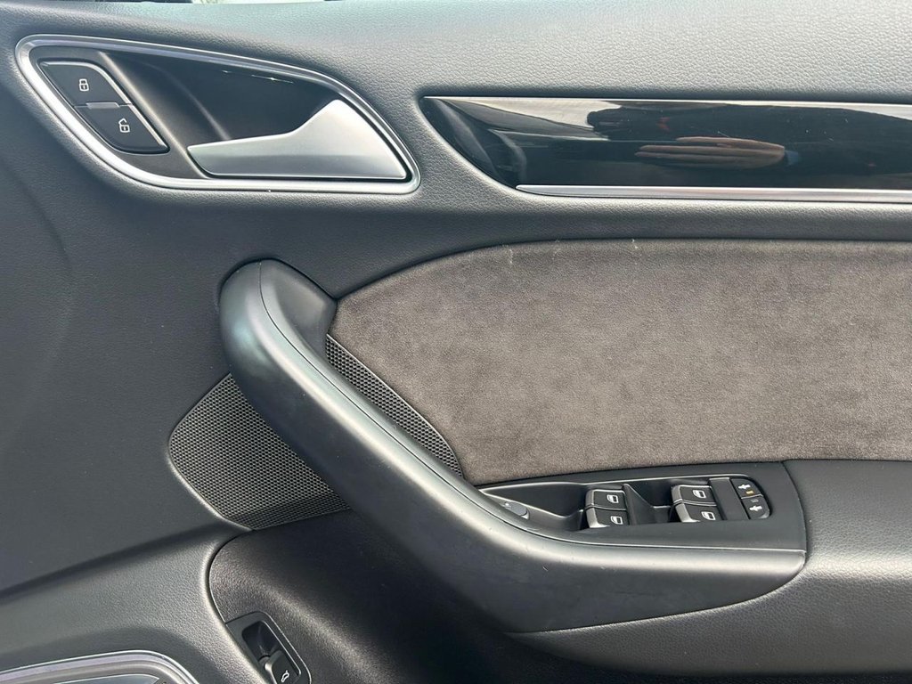 Used Audi Q3 2017 for sale - 77668775: Photo 17