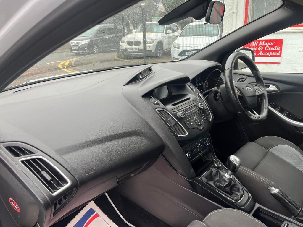 Used Ford Focus 2015 for sale - 75596352: Photo 10