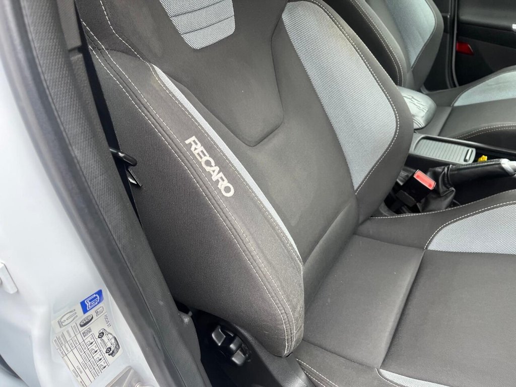 Used Ford Focus 2015 for sale - 75596352: Photo 16