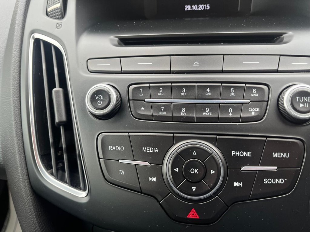 Used Ford Focus 2015 for sale - 75596352: Photo 18