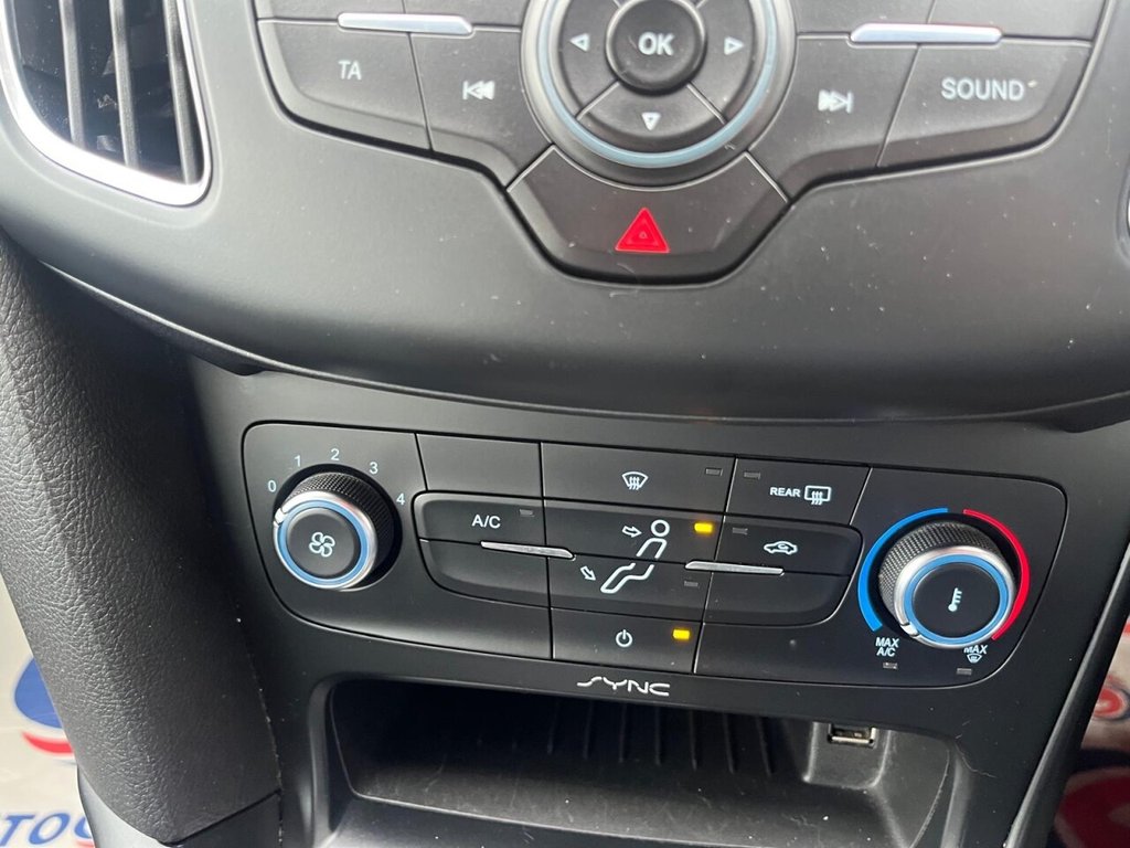 Used Ford Focus 2015 for sale - 75596352: Photo 22