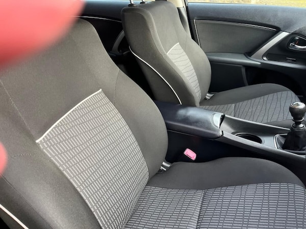 Used Toyota Avensis 2014 for sale - 63503849: Photo 23