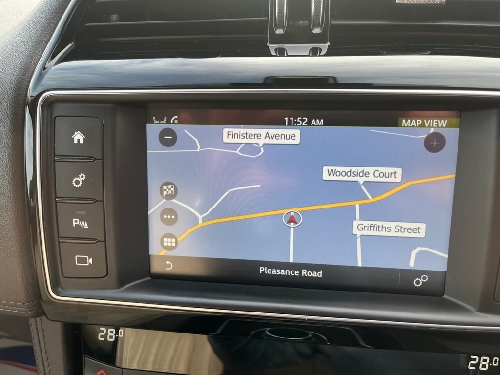 Used Jaguar F-Pace 2017 for sale - 76304299: Photo 19