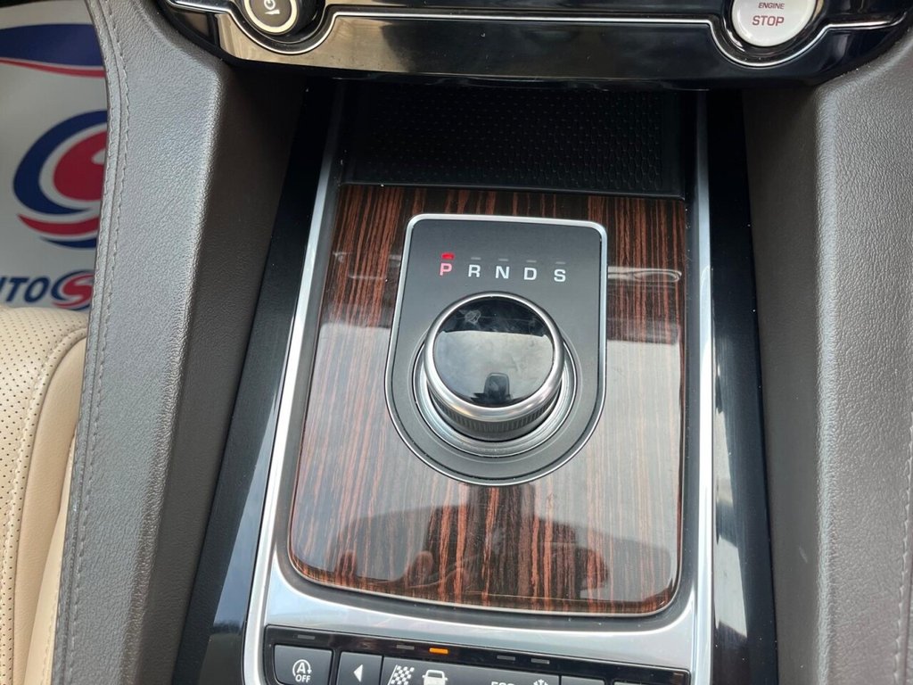 Used Jaguar F-Pace 2017 for sale - 76304299: Photo 20