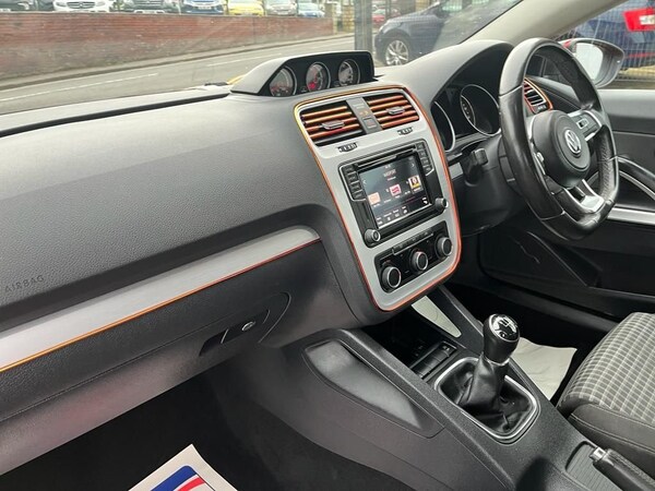 Used Volkswagen Scirocco 2016 for sale - 69282356: Photo 24