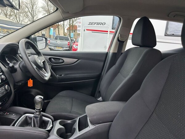 Used Nissan Qashqai 2017 for sale - 72778917: Photo 28