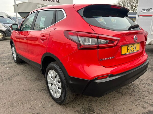 Used Nissan Qashqai 2017 for sale - 72778917: Photo 5