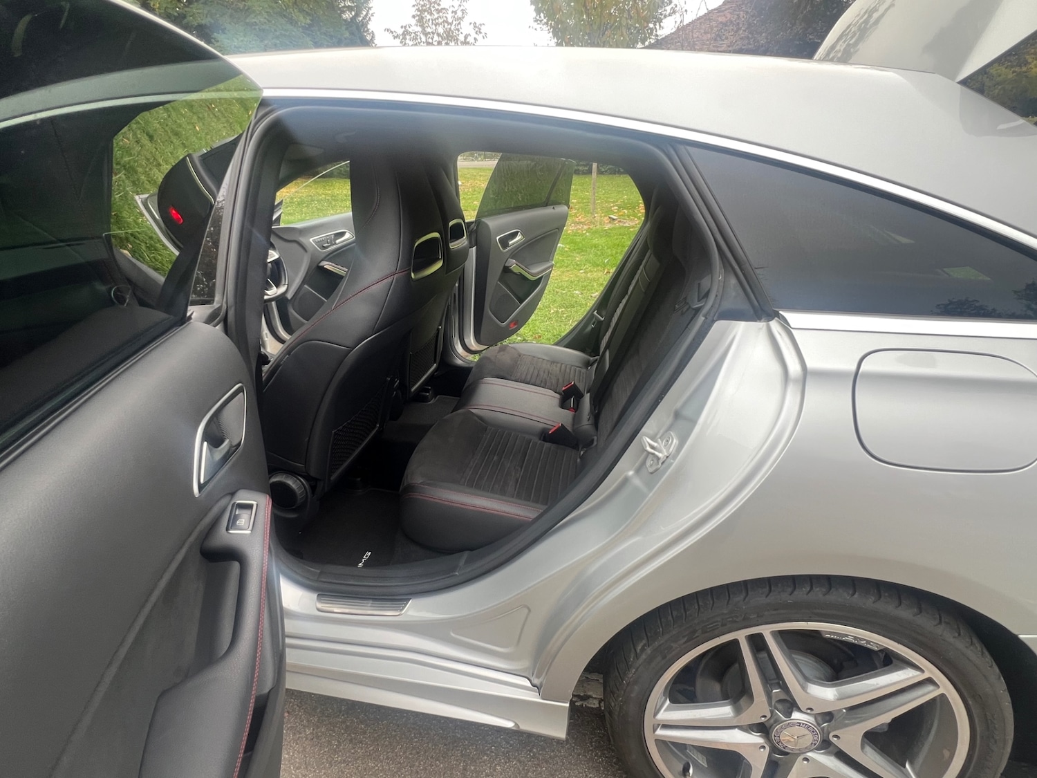 Used Mercedes-Benz CLA 2015 for sale - 76273250: Photo 26