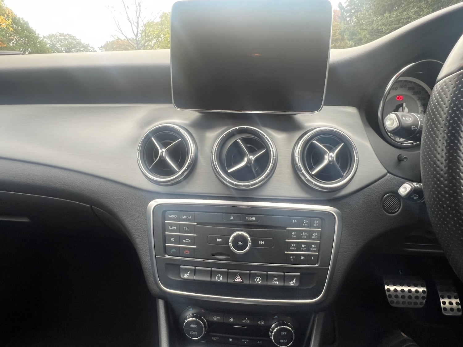 Used Mercedes-Benz CLA 2015 for sale - 76273250: Photo 40