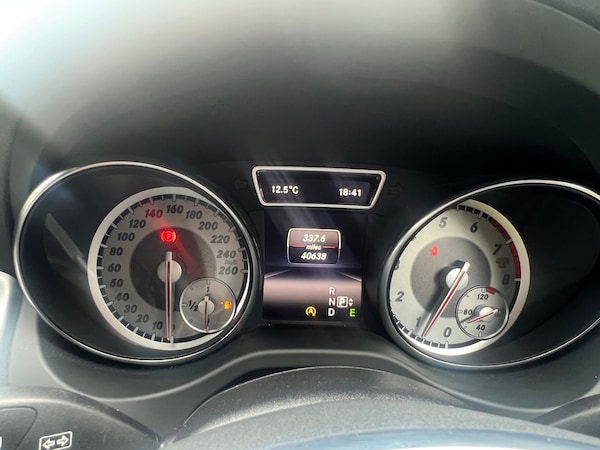 Used Mercedes-Benz CLA 2015 for sale - 76273250: Photo 43