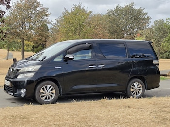 Used Toyota Vellfire 2013 for sale - 79583287: Photo