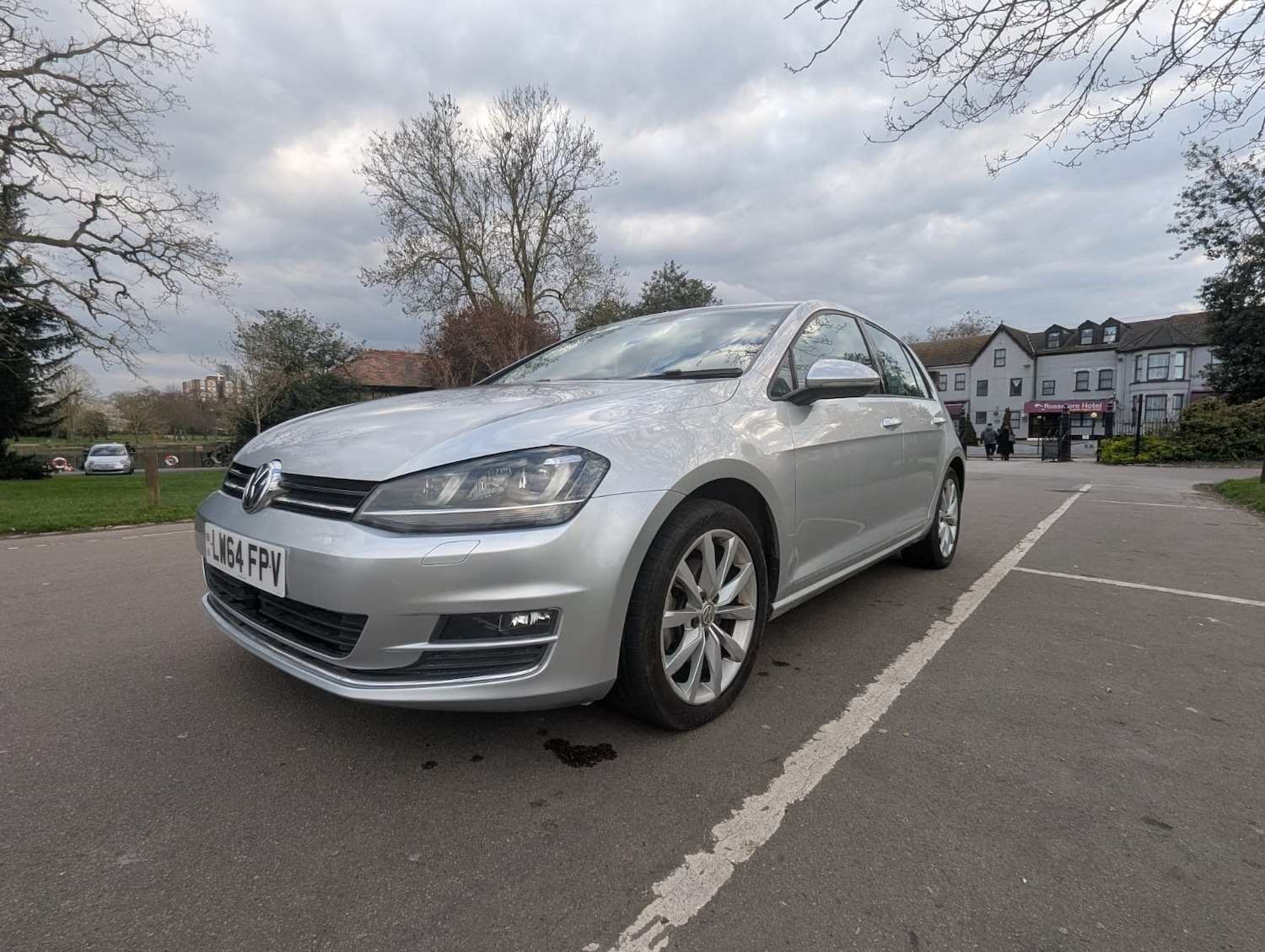 Used Volkswagen Golf 2015 for sale - 78135236: Photo 2