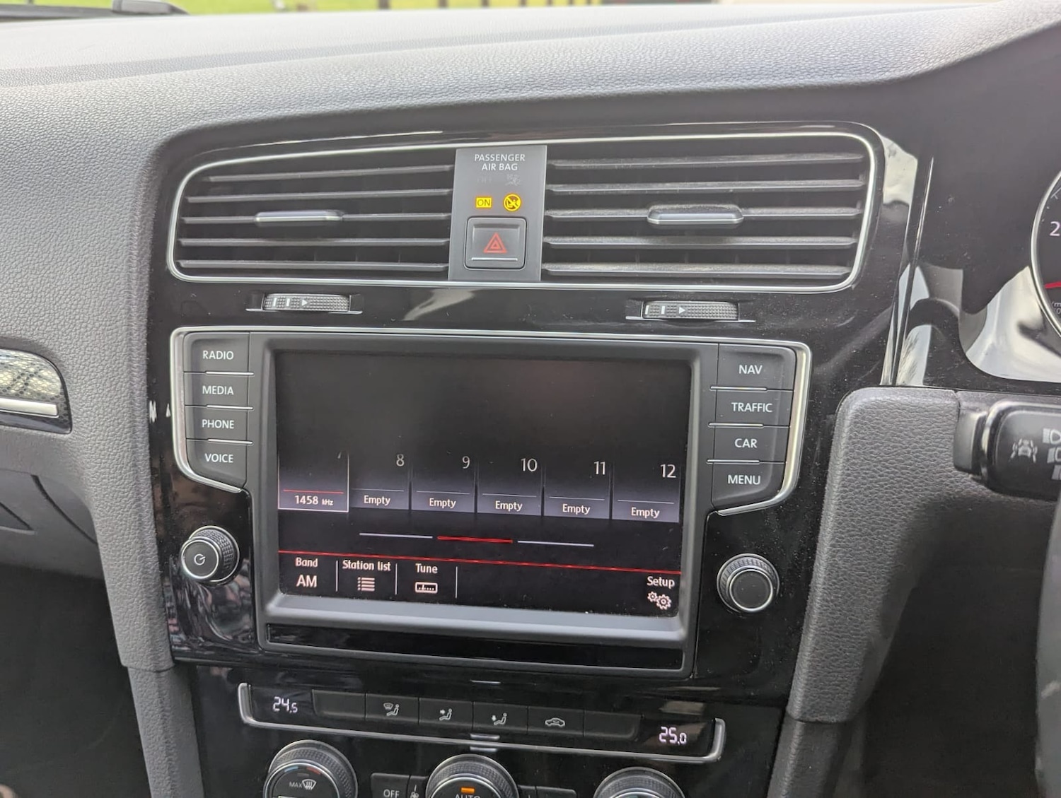 Used Volkswagen Golf 2015 for sale - 78135236: Photo 20