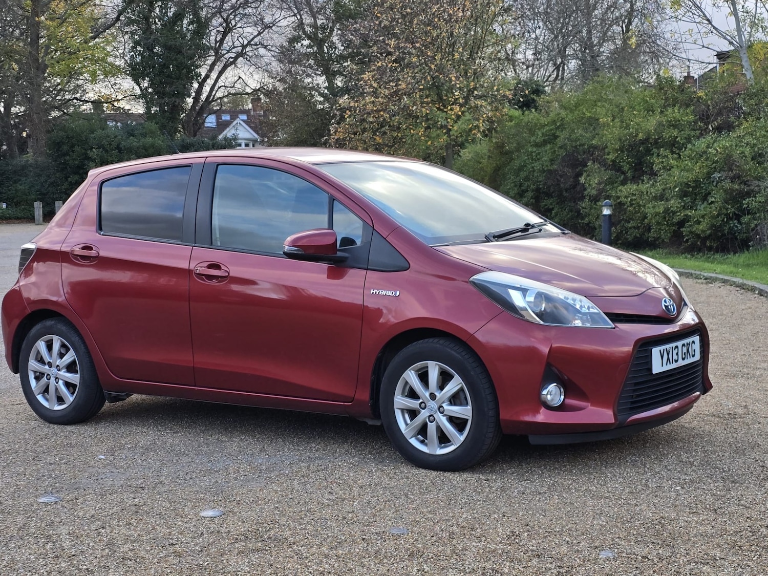 Used Toyota Yaris 2013 for sale - 76610813: Photo 3