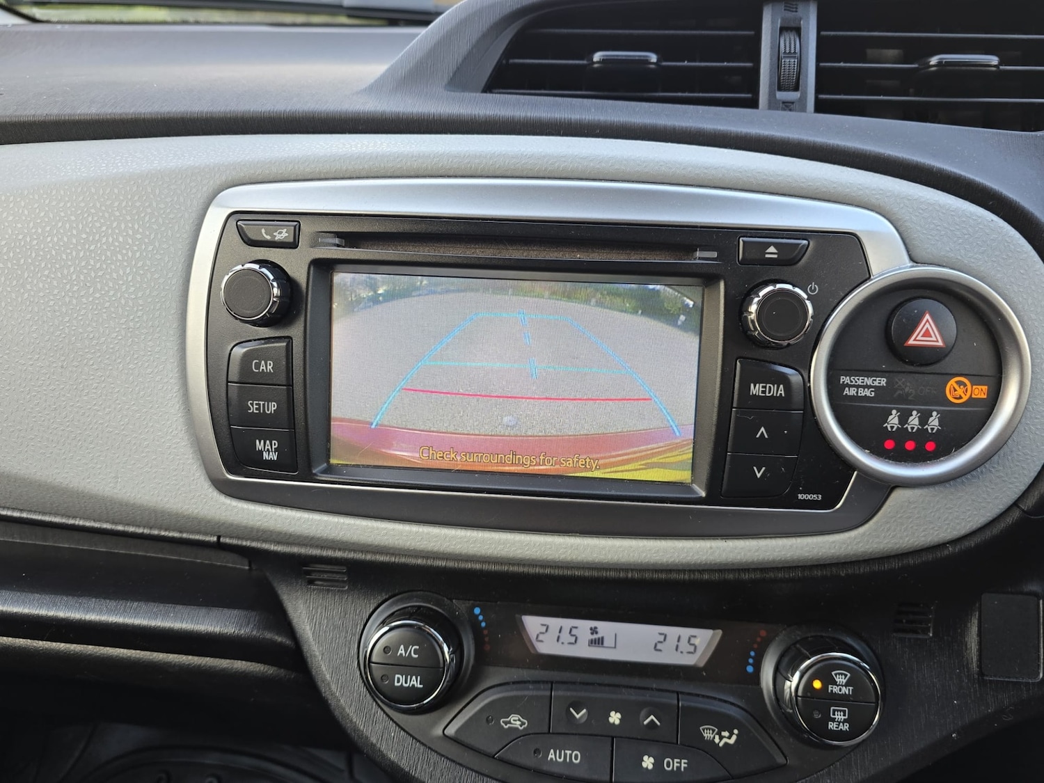 Used Toyota Yaris 2013 for sale - 76610813: Photo 41