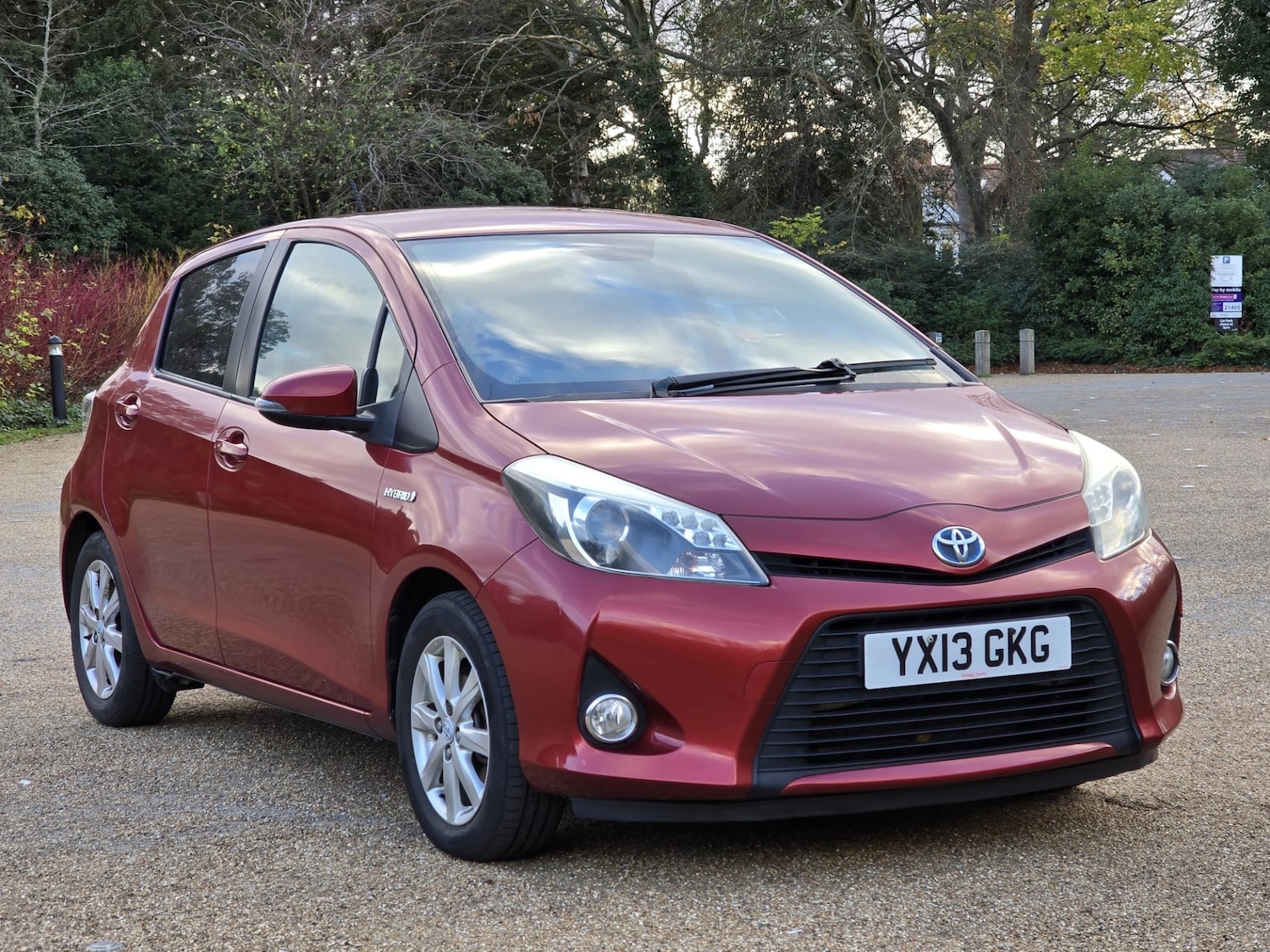 Used Toyota Yaris 2013 for sale - 76610813: Photo 6