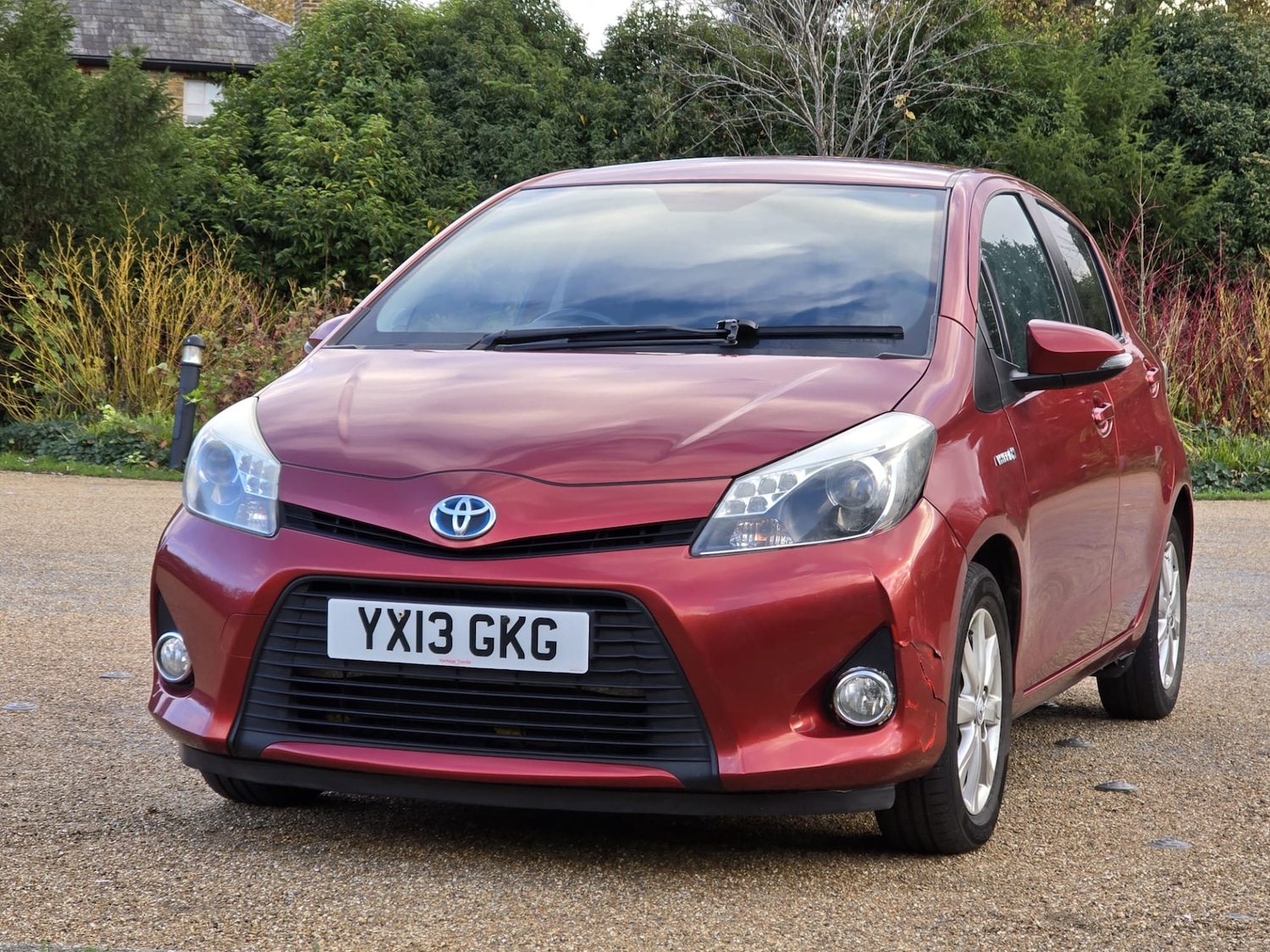 Used Toyota Yaris 2013 for sale - 76610813: Photo 9