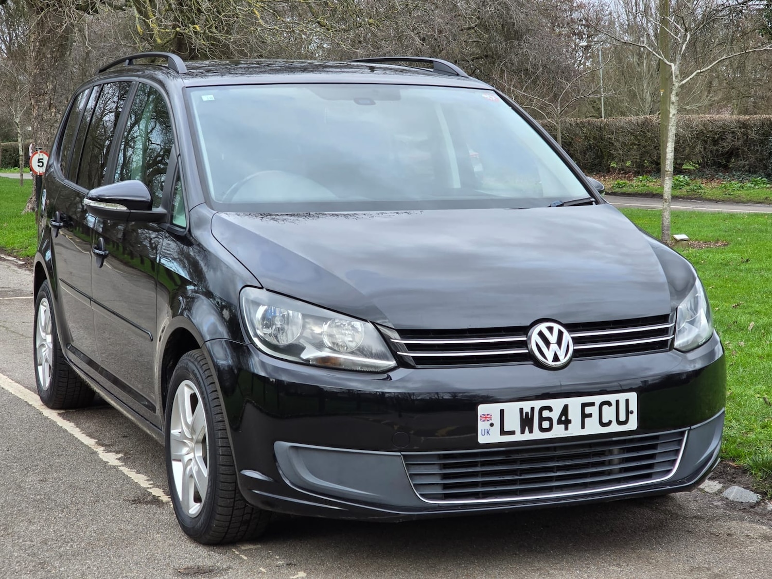 Used Volkswagen Touran 2026 for sale - 77637223: Photo 2