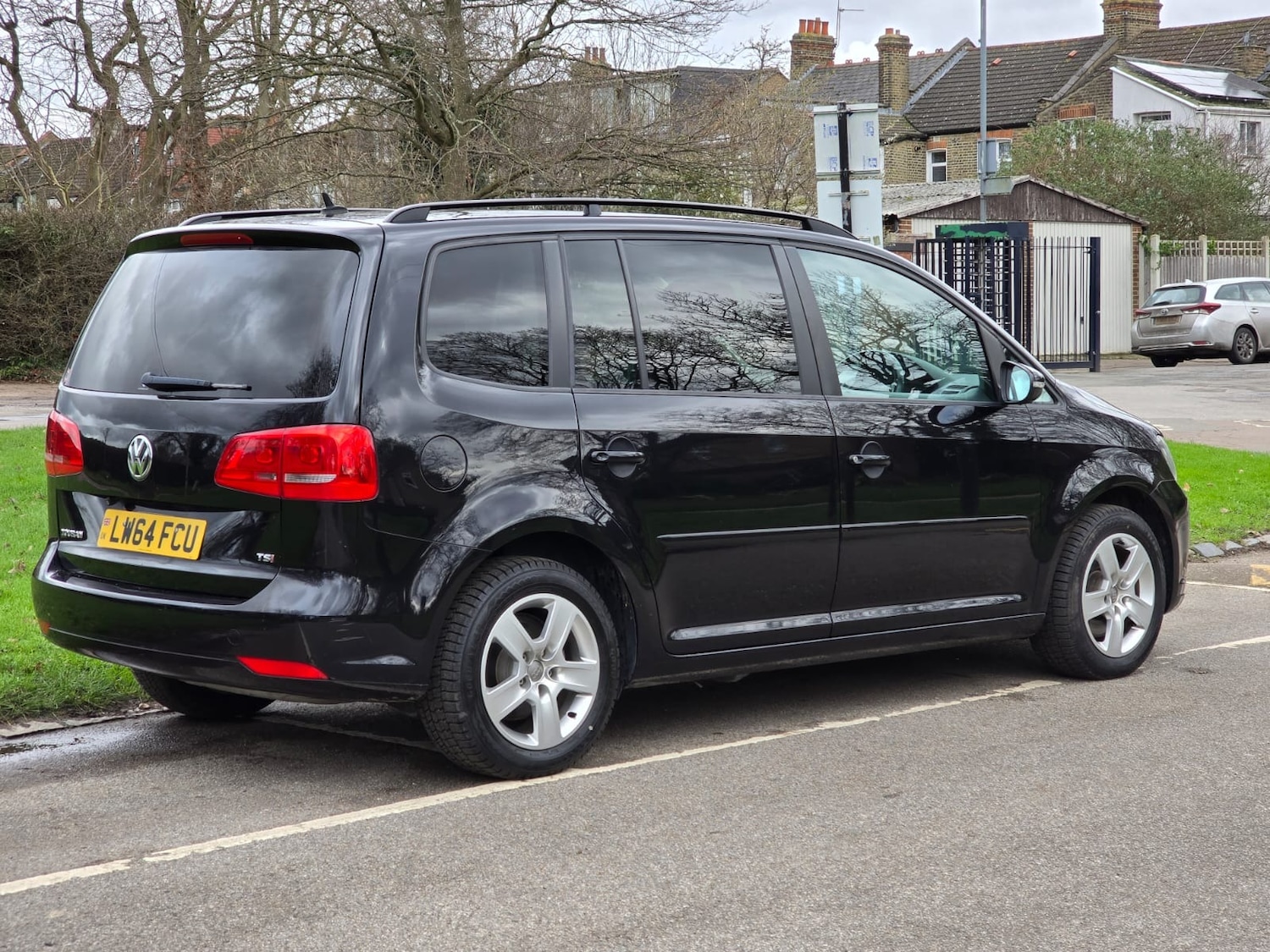 Used Volkswagen Touran 2026 for sale - 77637223: Photo 30