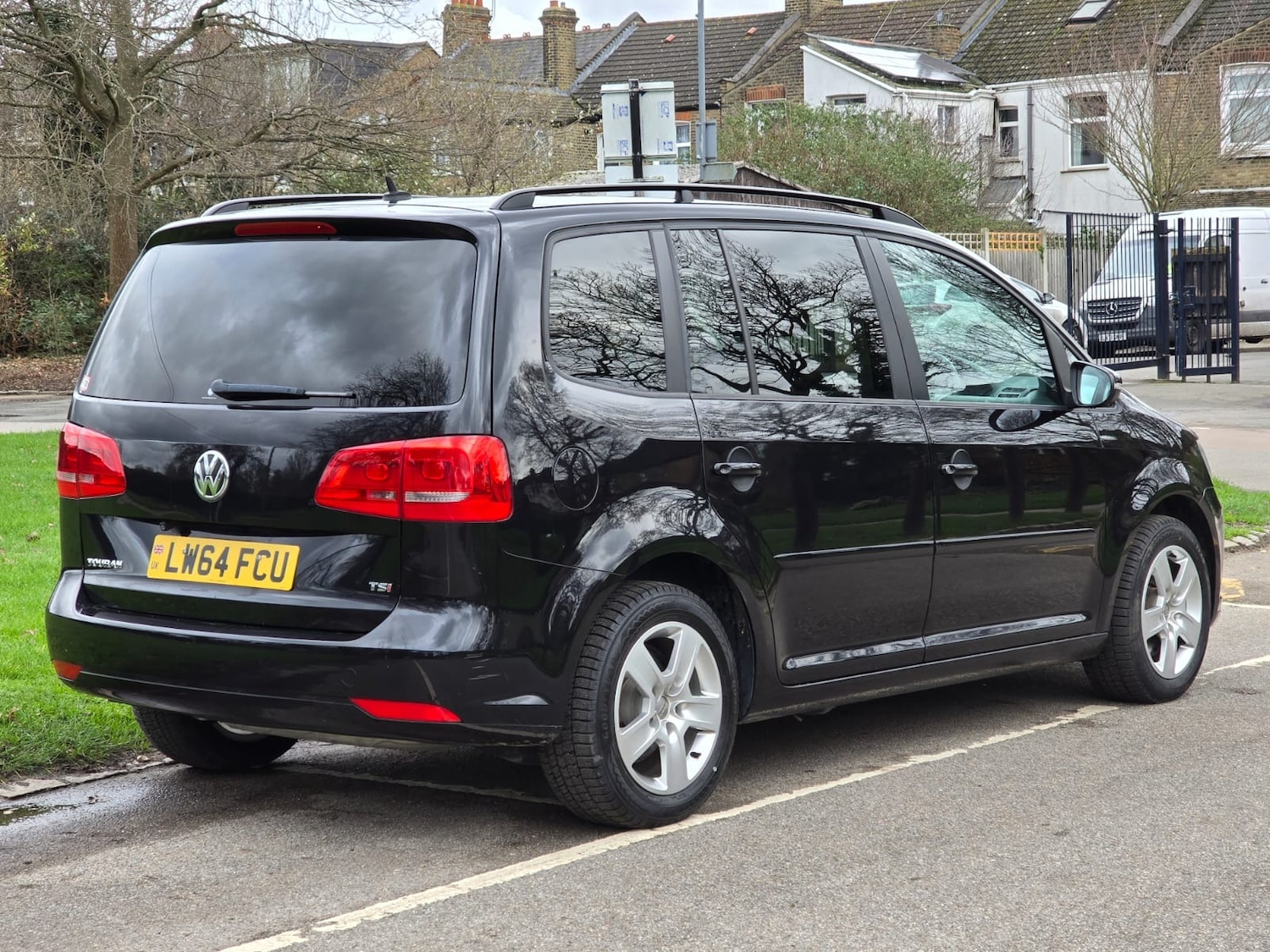 Used Volkswagen Touran 2026 for sale - 77637223: Photo 35