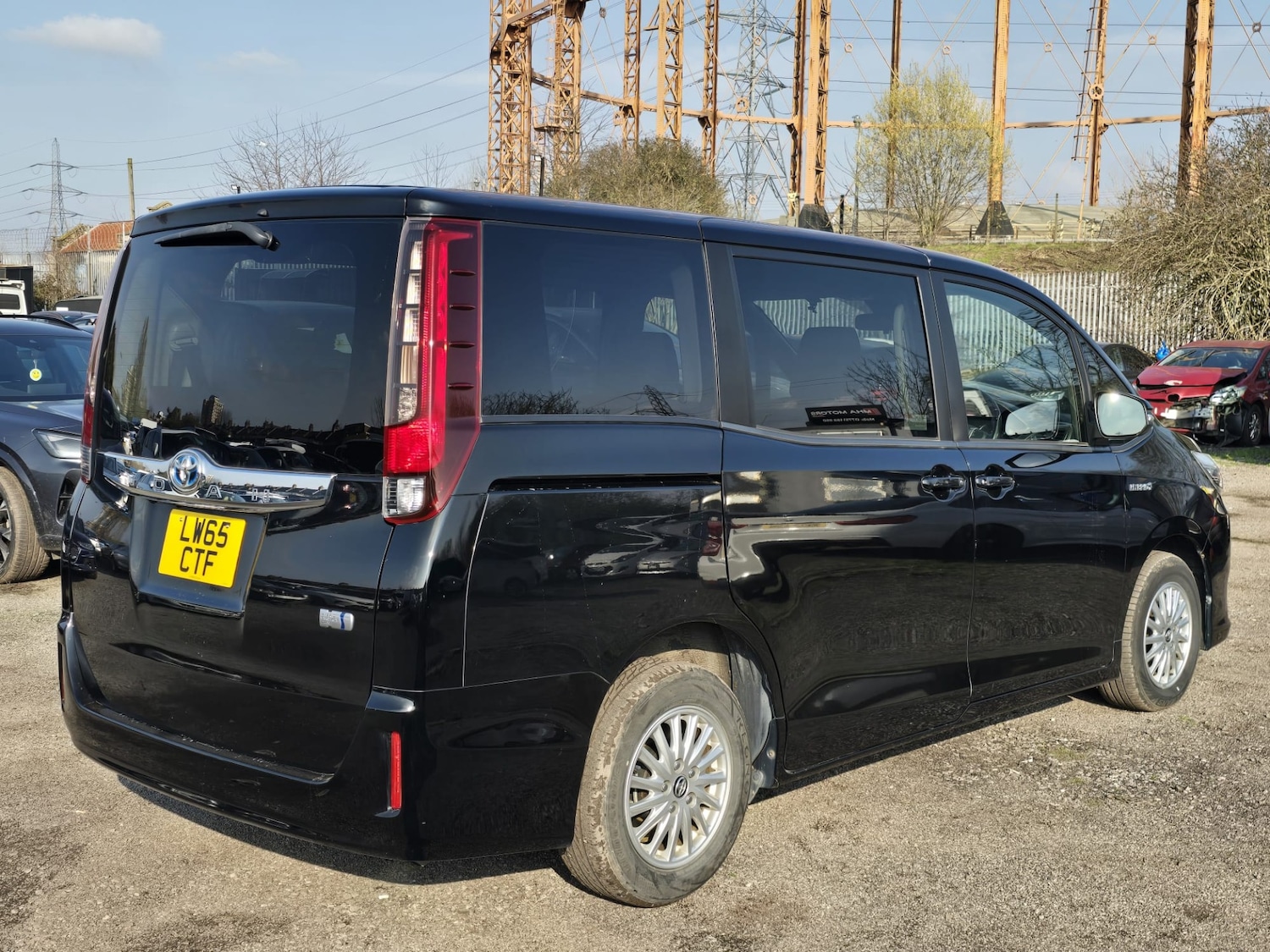 Used Toyota Noah 2026 for sale - 77822704: Photo 12