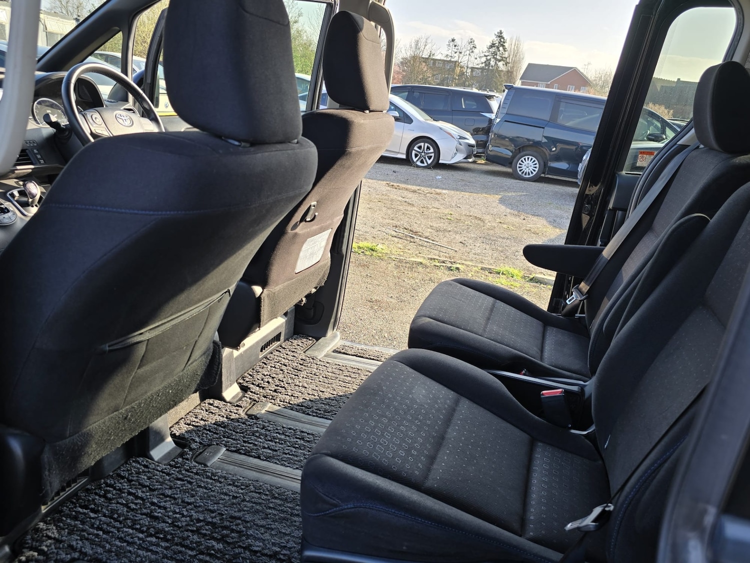 Used Toyota Noah 2026 for sale - 77822704: Photo 15