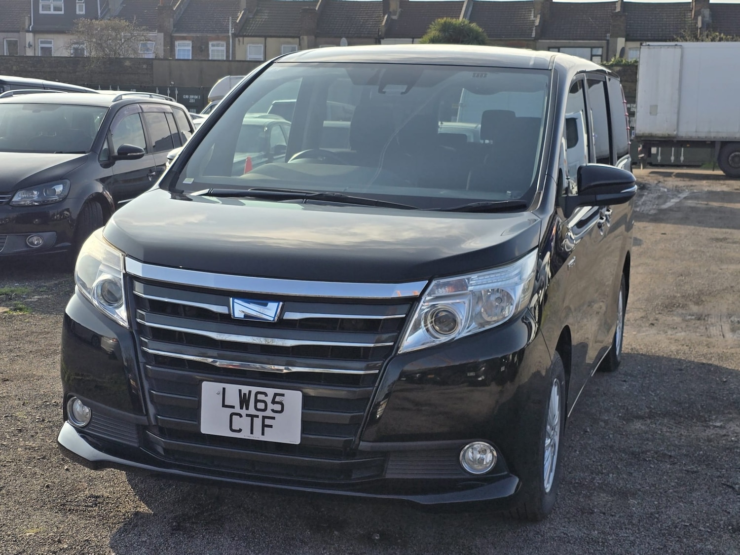 Used Toyota Noah 2026 for sale - 77822704: Photo 32